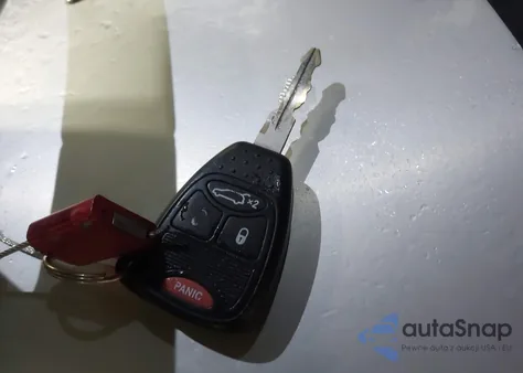 2013 Chrysler 200 Touring z USA, uszkodzony, nr VIN 1C3CCBBG3DN716530